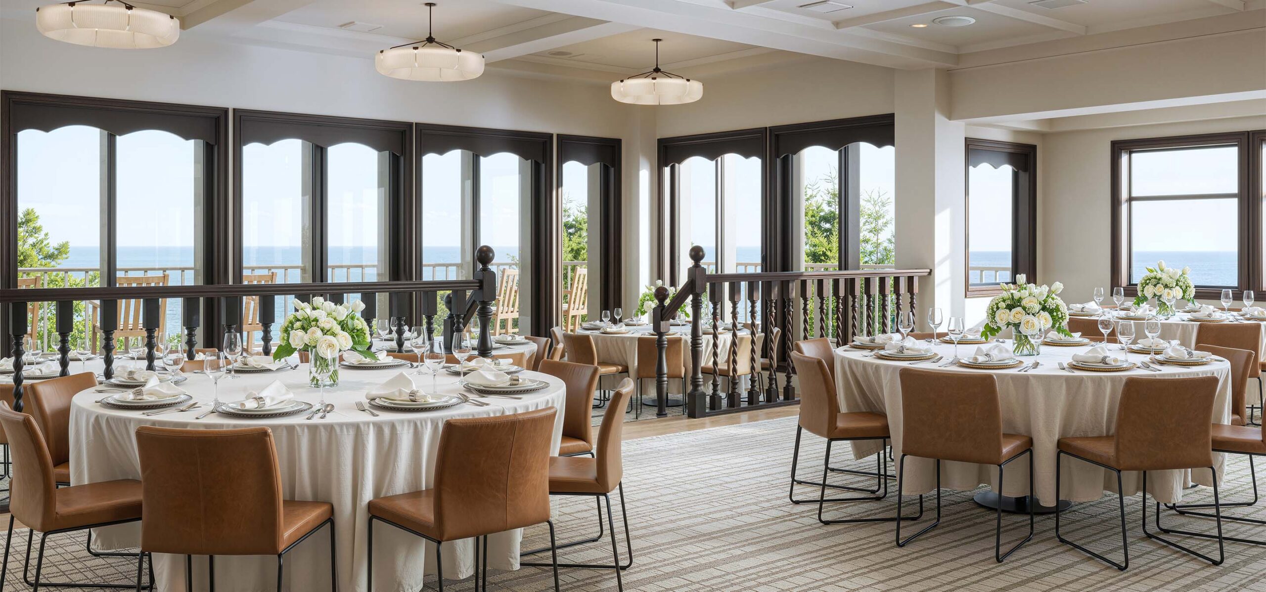 C-Universal Slideshow-02