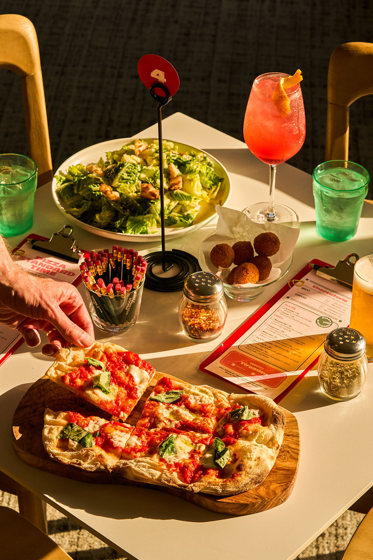 Pizza Standard Time