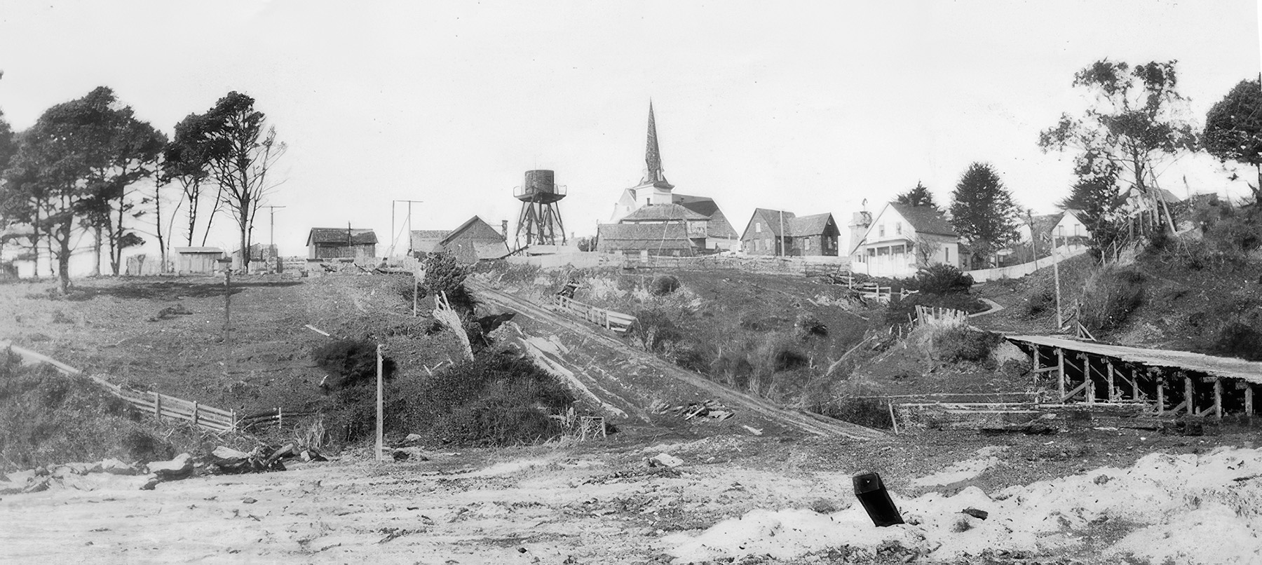 The-Old-Incline-and-County-Road-South-of-Mendocino-1929-1933 Topaz Gigapixel 4x scale