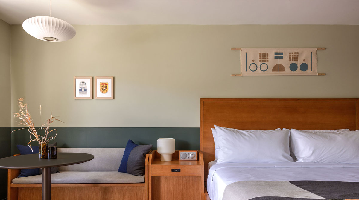 King Room TRM Rooms KingRoom Desktop 1 1