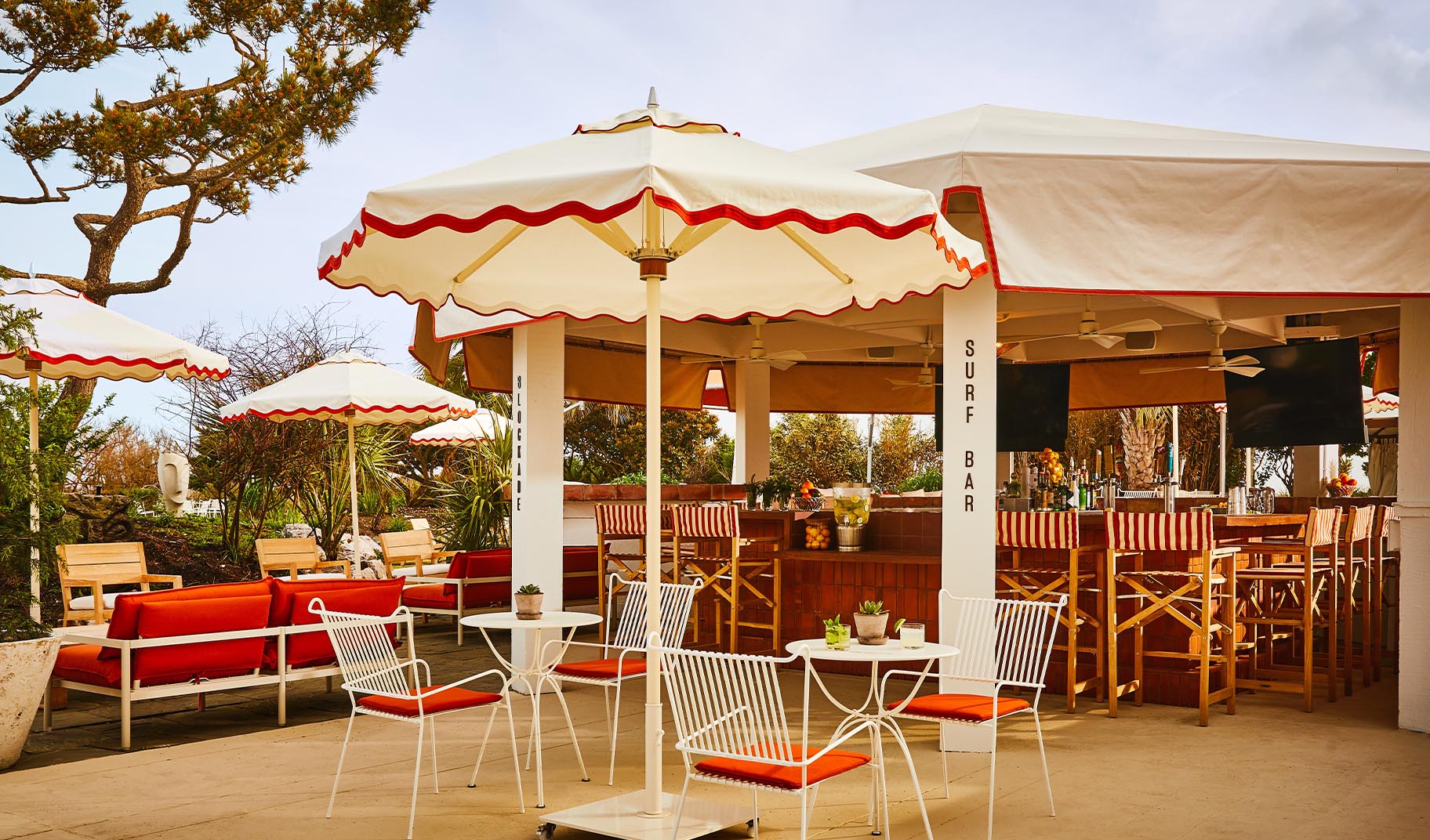 Blockade Surf Bar