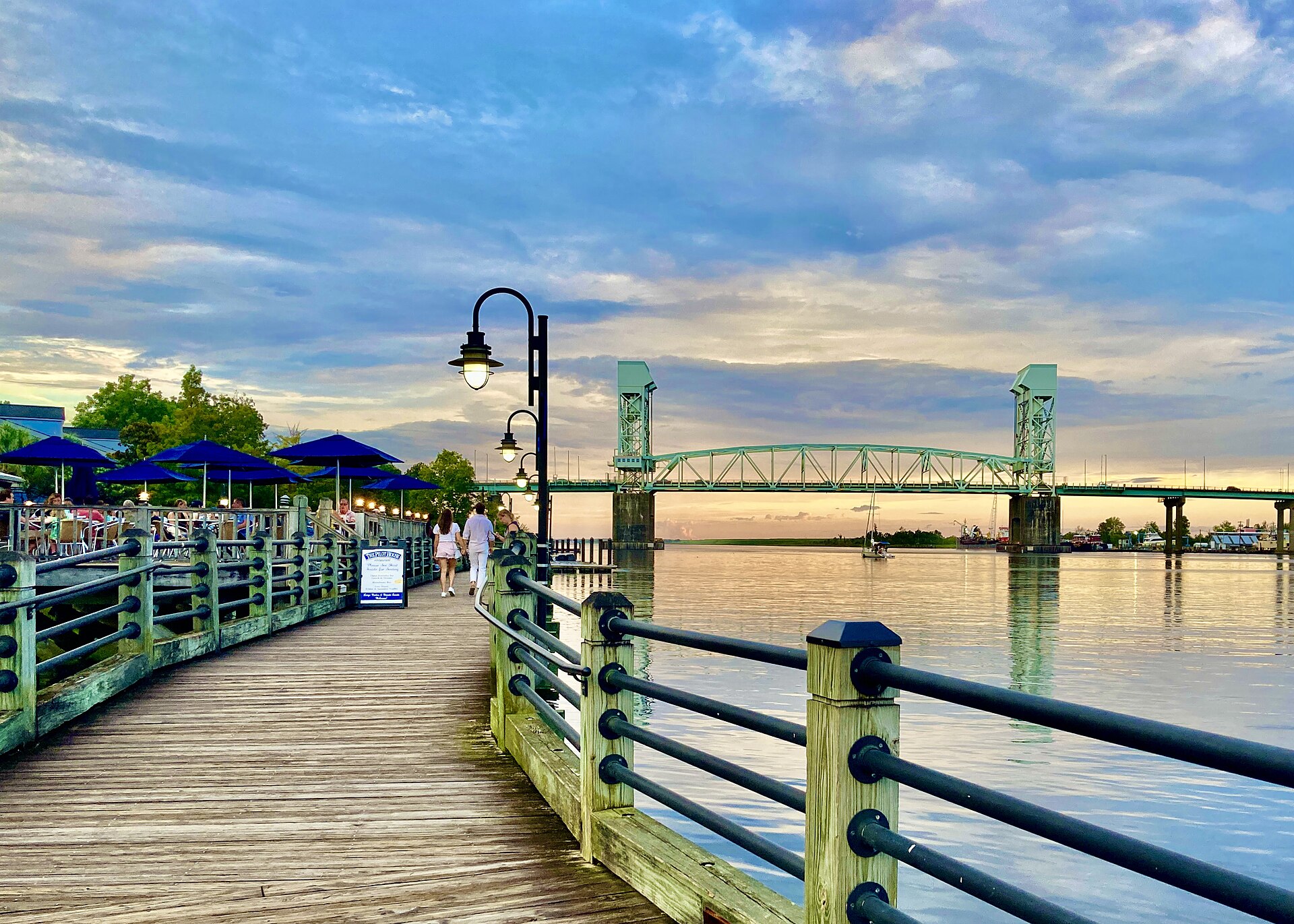 wilmginton riverwalk boardwalk at sunset